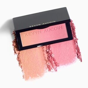 💋2/$25 Kevyn aucoin blush in rose cliff